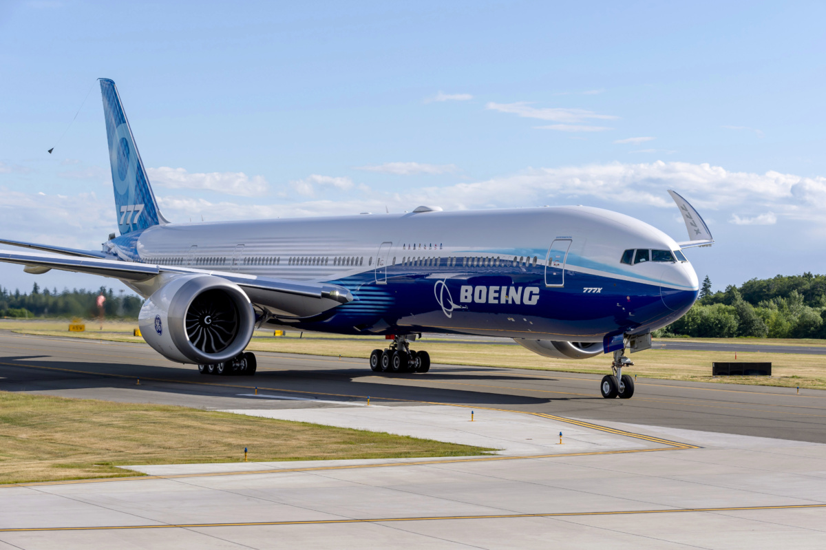 Boeing's Third 777X To Complete First Flight Today - IATA News