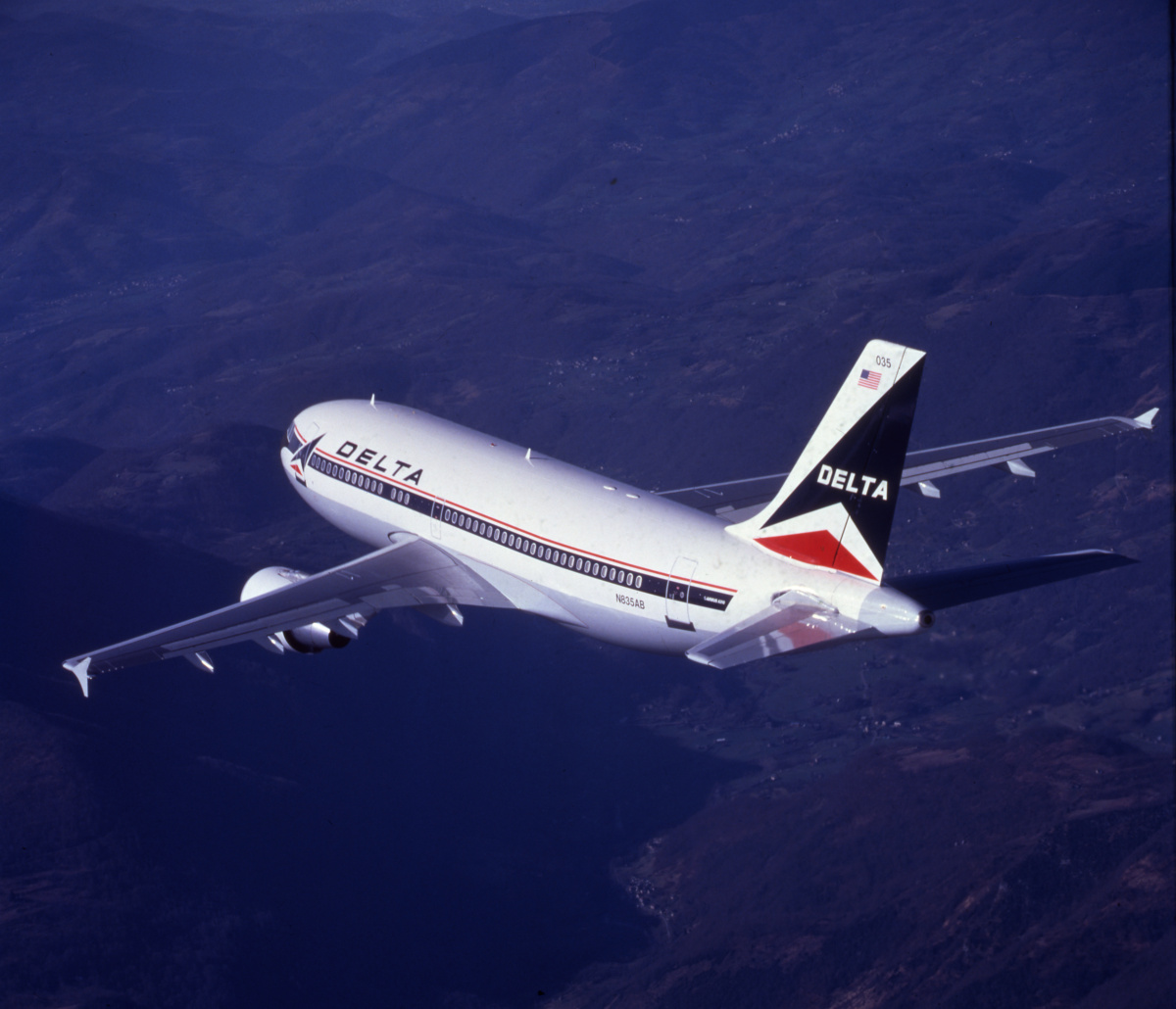 when-delta-took-over-pan-am-s-transatlantic-and-shuttle-routes-iata-news